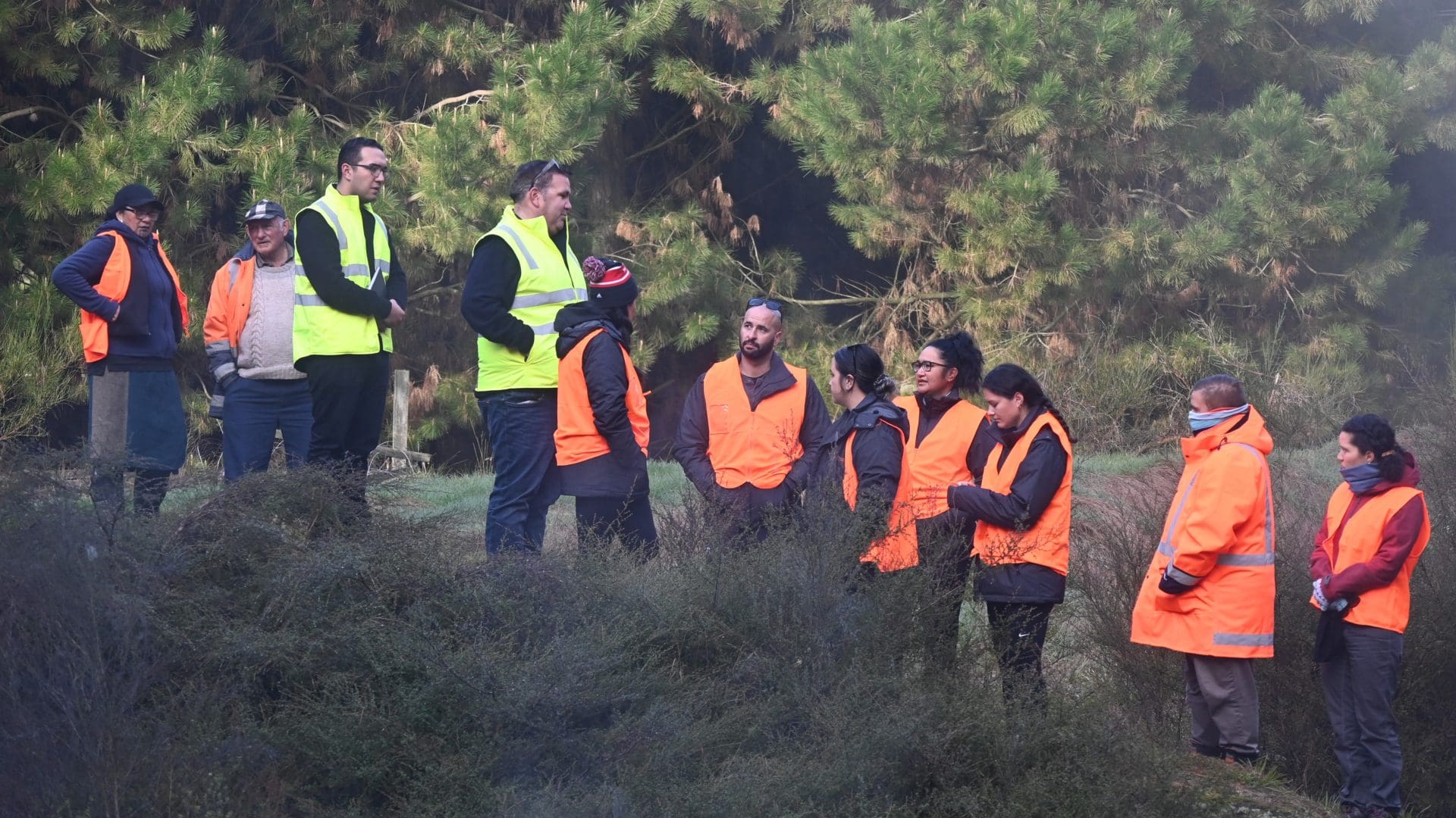 Site Visit Tuhuatahi Whole Group6 Resized